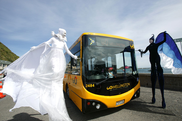 Autobus-nowozelandzkiej-nzbus.jpg