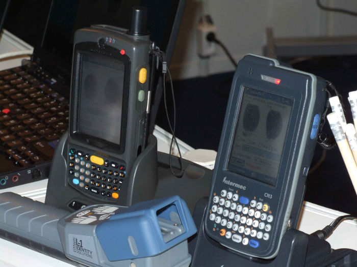 terminale-baz-danych-policji-symbol-Intermec-cn3.jpg