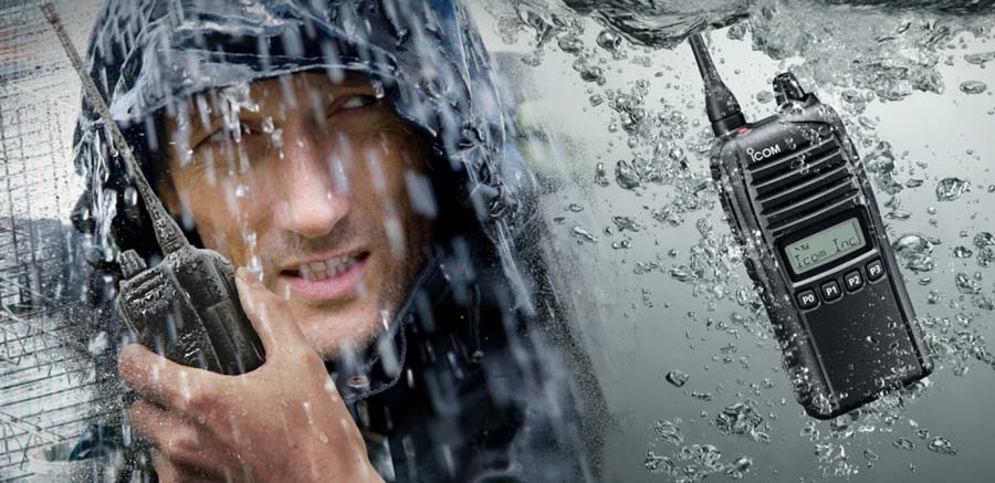 Radiotelefon-Icom-IC-F3032S_F4032S-1