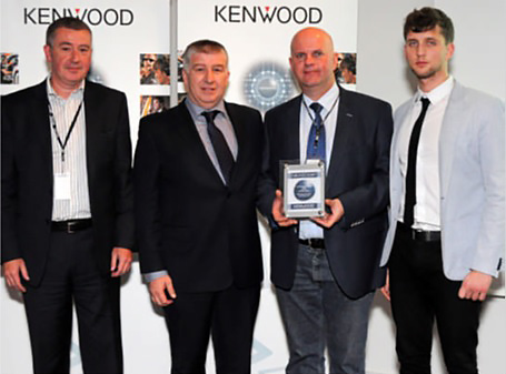 Od lewej Mike Atkins (Dyrektor Główny), Gary Hodgson, Jacek Łapsz, Piotr Łapszo