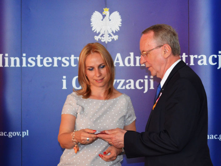 Wiceminister-Malgorzata-Olszewska-Dyrektor-Instytutu-Lacznosci-Wojciech-Halka