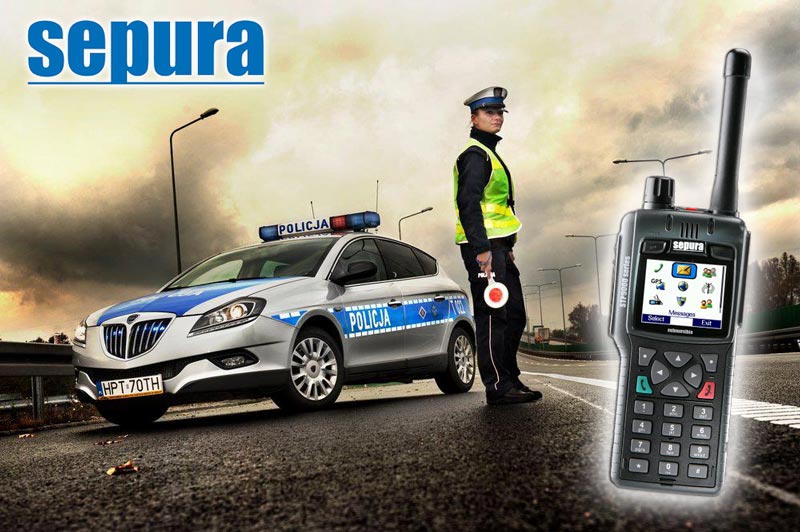 kontrola-drogowa-policja-radiotelefon-tetra-sepura