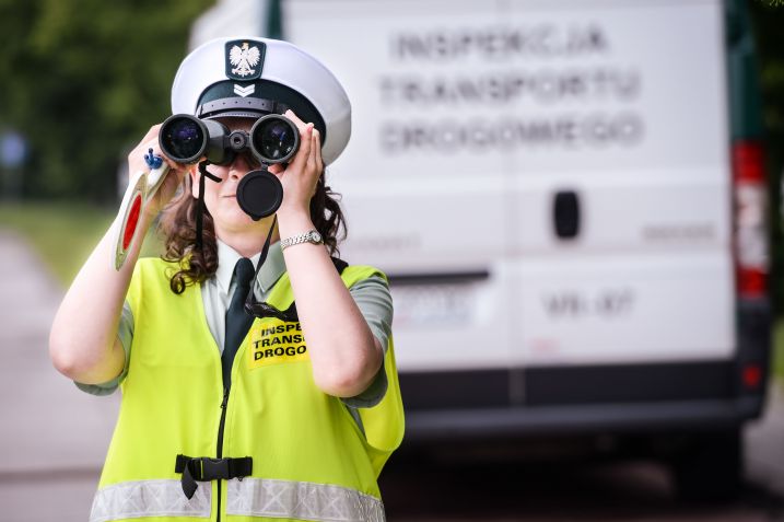 inspektor-transportu-drogowego-oberwacja