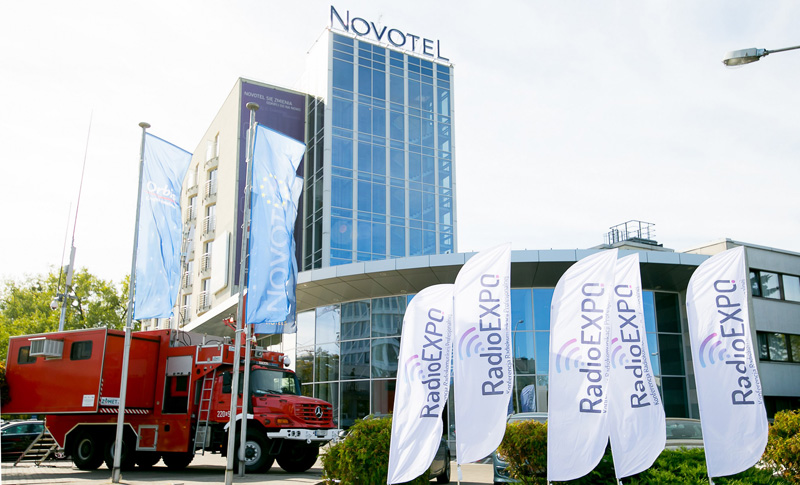 W&oacute;z dowodzenia i łączności KW PSP w Łodzi na RadioEXPO 2015
