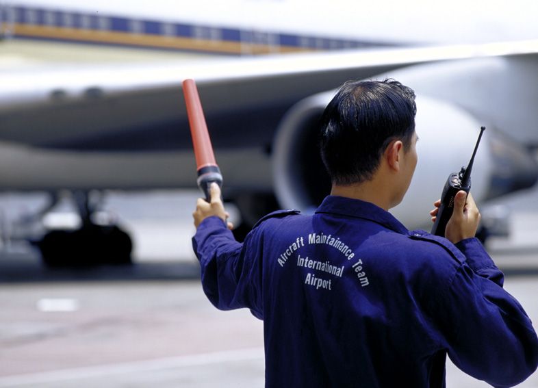 radiotelefon-plyta-lotniska