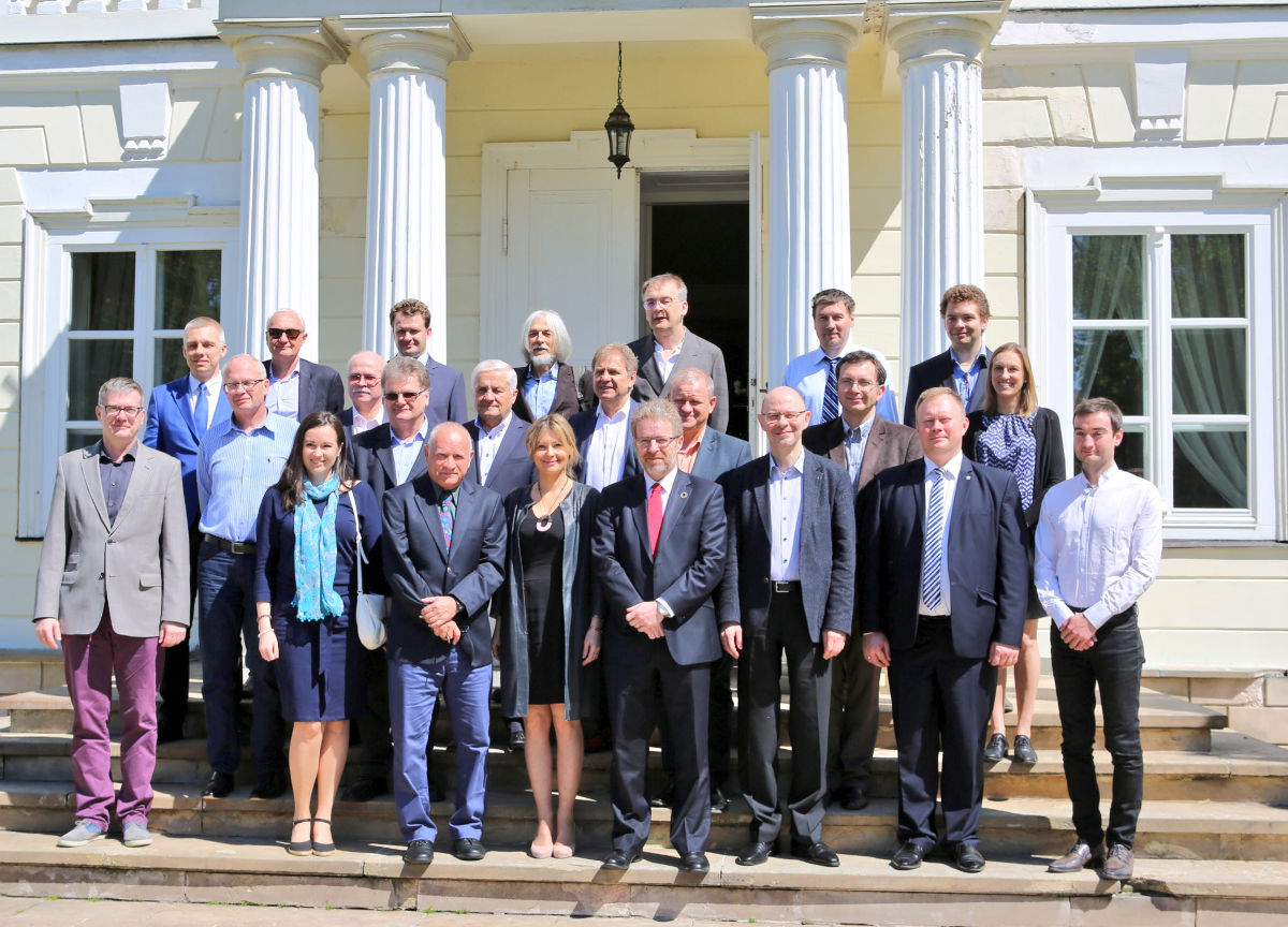 ATDI-konferencja-2017-zdjecie-grupowe