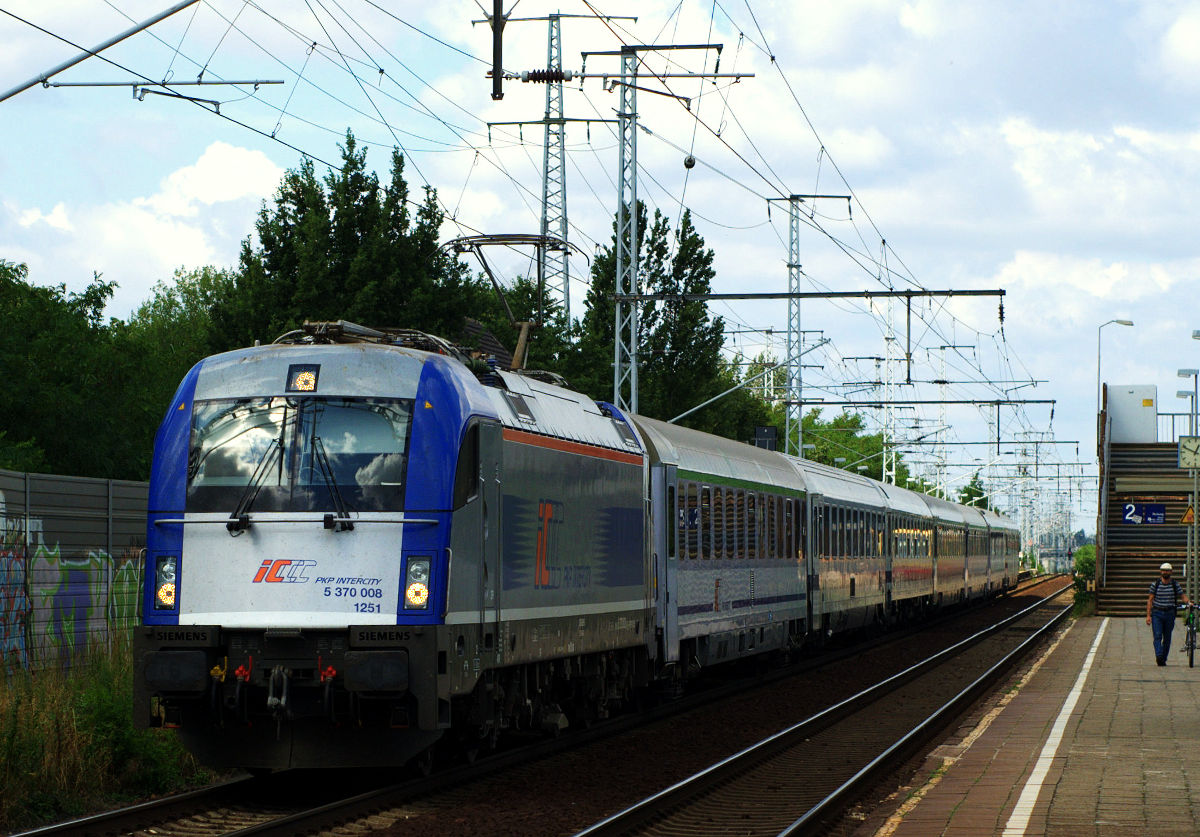 PKP_Intercity_Husarz-www
