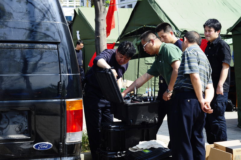 On-site product training to the rescue team by Hytera engineer