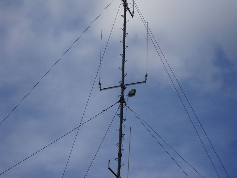 maszt-radiowy-VHF.jpg